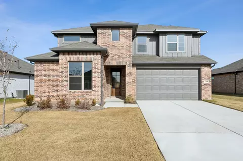 716 Metallic Tree Ln, Van Alstyne, TX 75495
