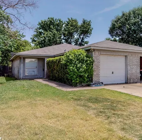 1717 San Rafael St, Fort Worth, TX 76134