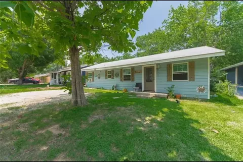 711 Glen Rhea Dr, Lake Dallas, TX 75065