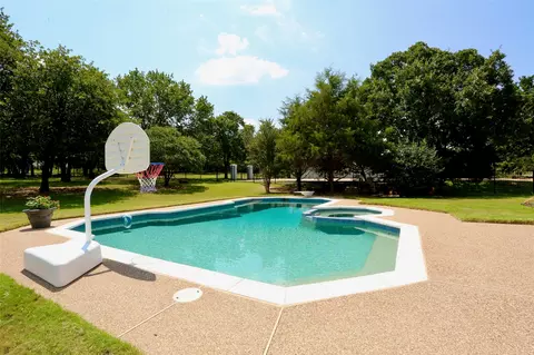 310 E Carruth Ln, Double Oak, TX 75077 photo 38