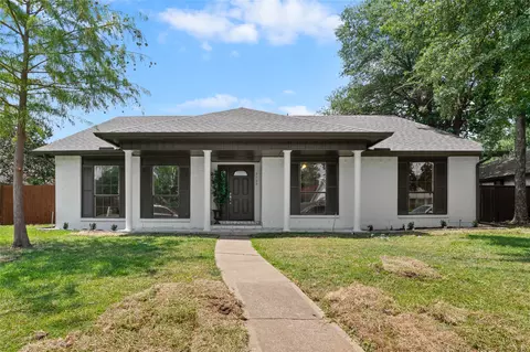 3705 Creststone Dr, Garland, TX 75040