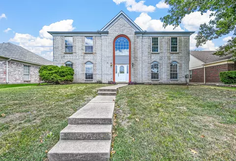 908 Buckeye Dr, Mesquite, TX 75181
