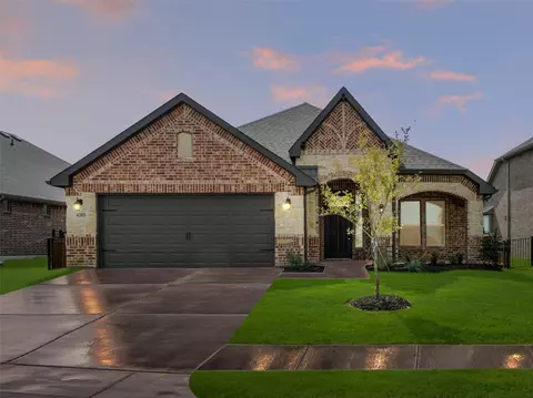 4365 Sun Meadow Dr, Joshua, TX 76058
