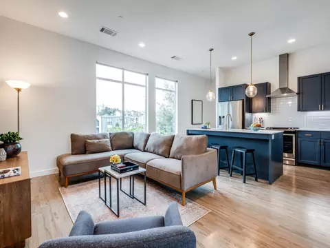 2103 Bennett Ave #40, Dallas, TX 75206