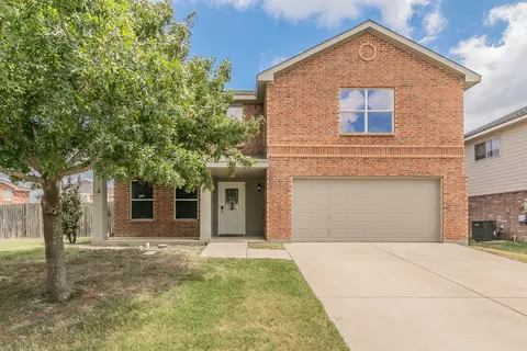9836 Osprey Dr, Fort Worth, TX 76108