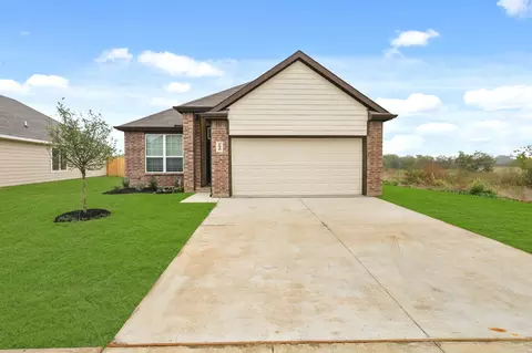 5020 Wellborn Rd, Crowley, TX 76036