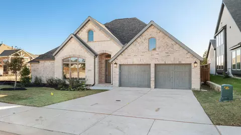 2614 Shane Dr, Midlothian, TX 76065