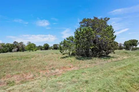 6232 N Monticello Dr, Cleburne, TX 76033