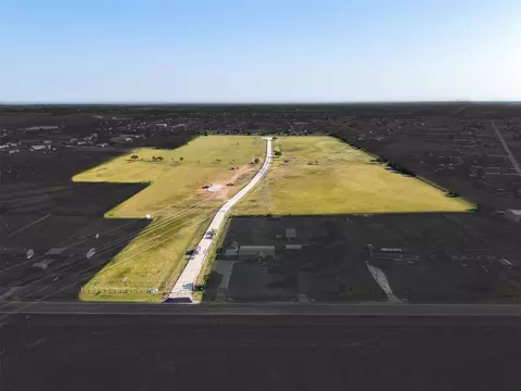 5724 High Plains Trl, Joshua, TX 76058