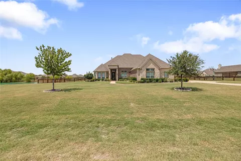1516 Flanagan Farm Dr, Northlake, TX 76226