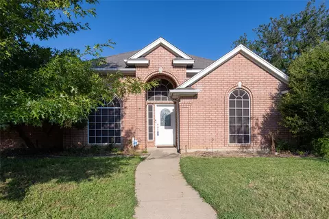 7525 Orange Valley Dr, North Richland Hills, TX 76182