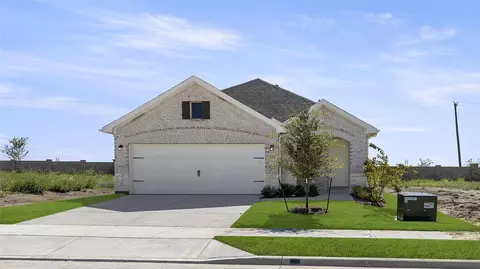 742 Hidden Feather Dr, Lavon, TX 75166