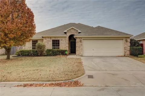 8063 Jolie Dr, Fort Worth, TX 76137
