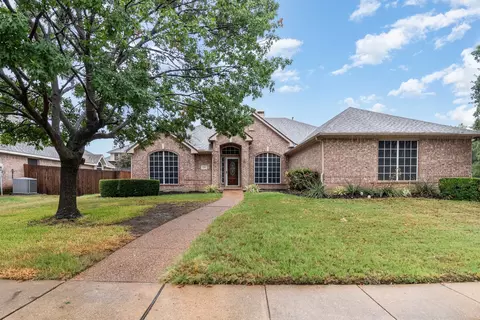 2109 Vintage Dr, Corinth, TX 76210