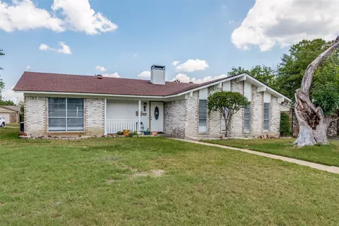 2117 Richland Dr, Garland, TX 75044