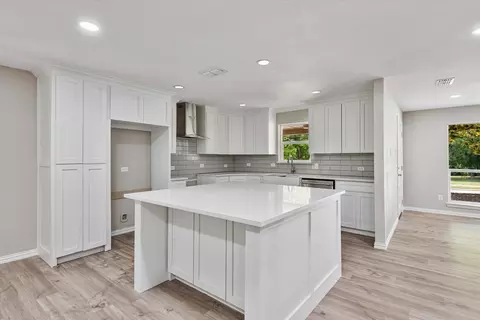 4323 S Ewing Ave, Dallas, TX 75216