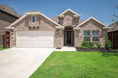 1065 Wisdom Way Dr, Haslet, TX 76052