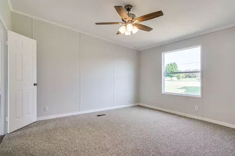 148 Oak Meadows Dr, Springtown, TX 76082 photo 15