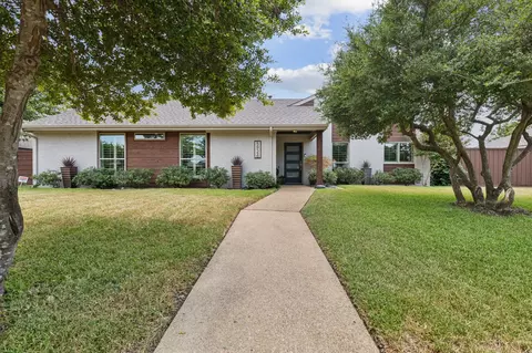 5926 Smoke Glass Trl, Dallas, TX 75252
