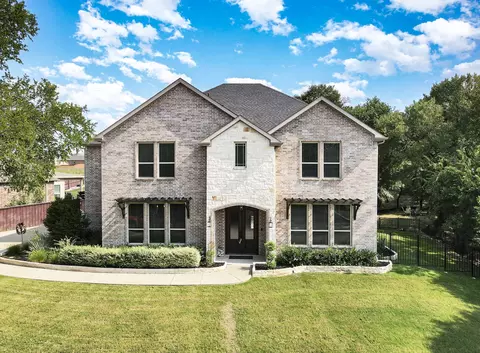 452 Stone Canyon Dr, Sunnyvale, TX 75182