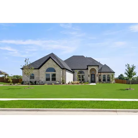 310 Penrose Dr, Ovilla, TX 75154