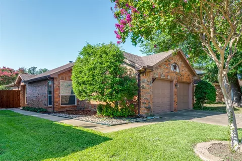 3864 Dalston Ln, Plano, TX 75023