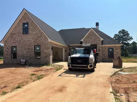 69 Turtle Creek Dr, Benton, LA 71006