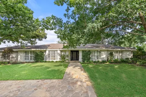 2609 Mockingbird Ct, Fort Worth, TX 76109