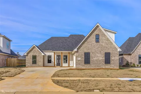 17 Turtle Creek Dr, Benton, LA 71006