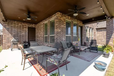 Exterior - 452 Tablerock Dr, Murphy, TX 75094 photo 5 of 6