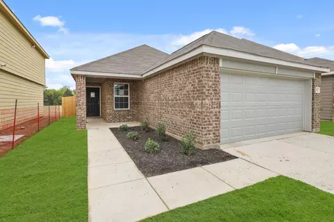 102 Rosings Pl, Everman, TX 76140