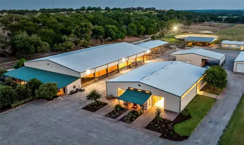 1111 Cutters Trl, Weatherford, TX 76087