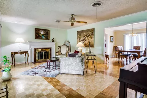 3548 Kingsbury Ave, Richland Hills, TX 76118