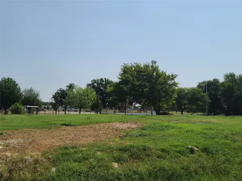 3020 Claibourne Blvd, Dallas, TX 75212