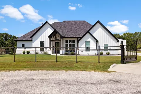 309 N Saddle Spur Ct, Weatherford, TX 76087