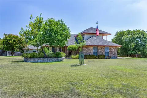 312 Diamond Oaks Dr, Hudson Oaks, TX 76087