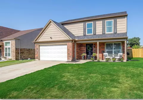 7021 Quail Meadow Dr, Watauga, TX 76148