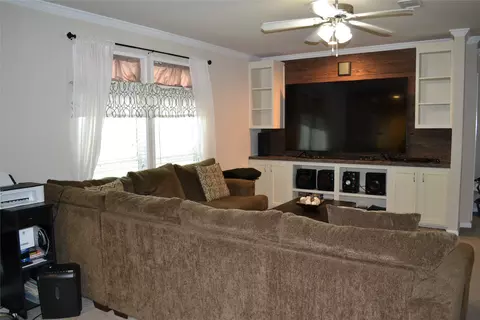 8066 Hill St, Terrell, TX 75160 photo 8