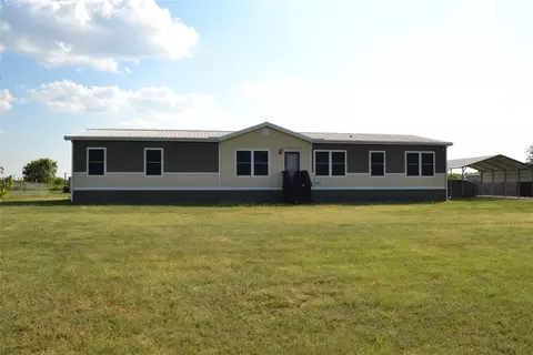 8066 Hill St, Terrell, TX 75160