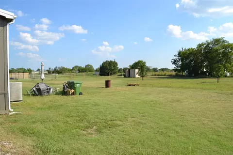 8066 Hill St, Terrell, TX 75160 photo 35