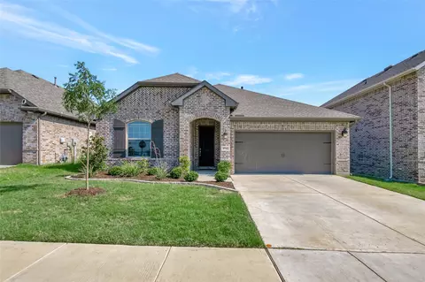 4715 Bluffview Dr, Haltom City, TX 76137