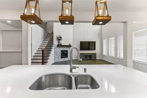 Kitchen - 1223 Aster Pl, Haslet, TX 76052 photo 4 of 4