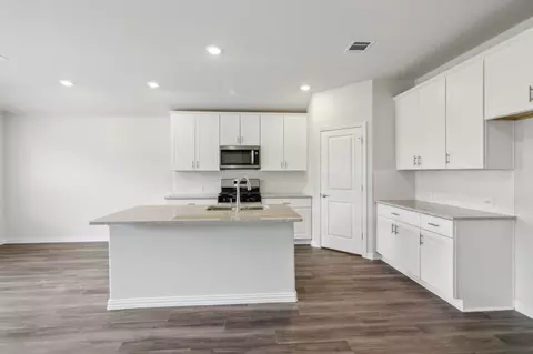 10632 Tuccenen Dr, Fort Worth, TX 76179