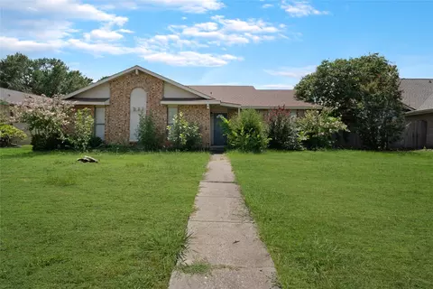 1604 Raleigh Dr, Carrollton, TX 75007