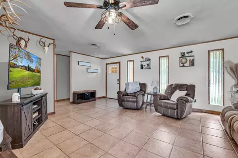 238 Circle Dr, Winters, TX 79567