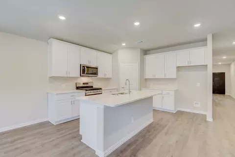 10608 Tuccenen Dr, Fort Worth, TX 76179