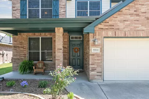 5900 Red Drum Dr, Fort Worth, TX 76179