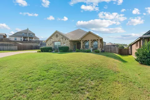 2129 Valley Dr, Weatherford, TX 76087