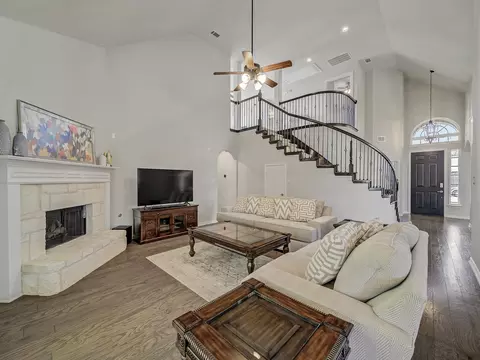 Living - 7000 Edwards Rd, Denton, TX 76208 photo 1 of 2