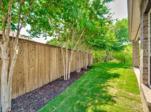 Exterior - 7000 Edwards Rd, Denton, TX 76208 photo 10 of 10